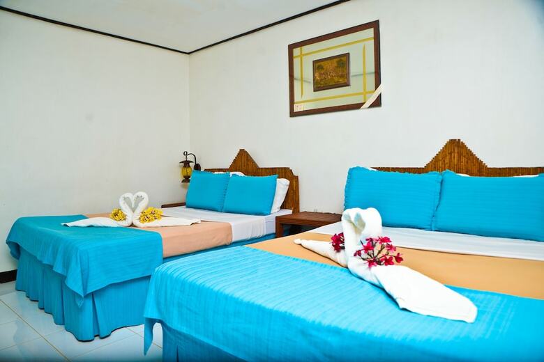 Hotel Heart Of D' Ocean Beach Resort