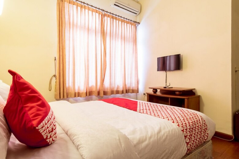 Oyo 1030 Hotel Bumi Asih