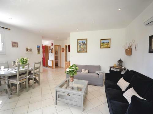 Holiday Home Le Clos De Rosa