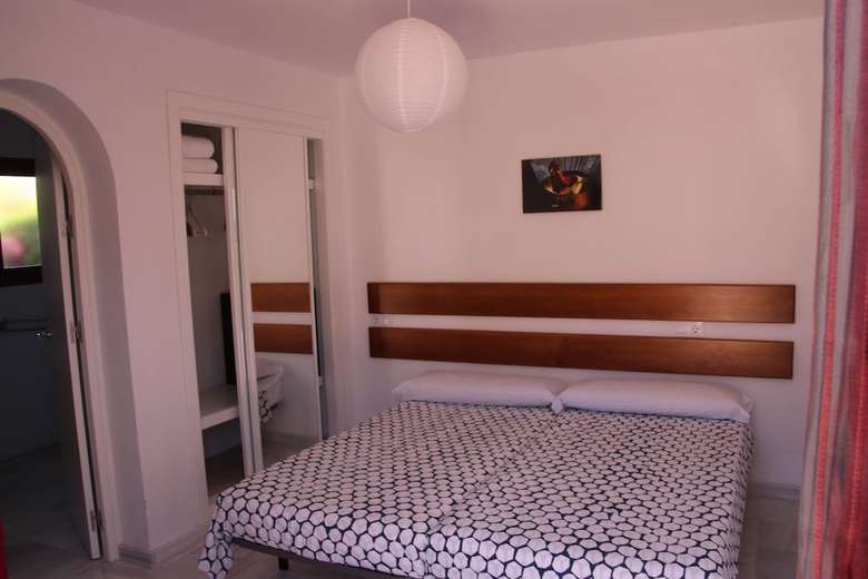 Apartamentos Laguna Beach Tarifa