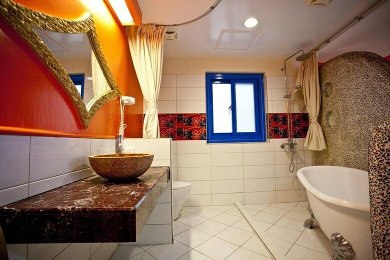 Hotel Golden Sea Inn