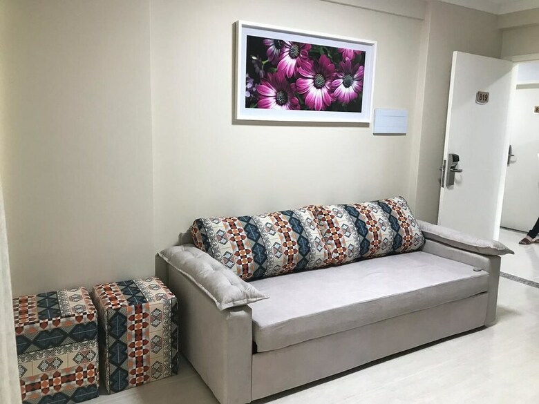 Hotel Di Roma Piazza Via Caldas