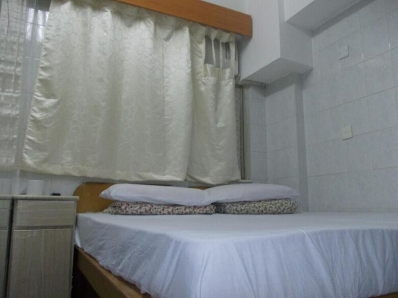 Hotel Merryland Guest House