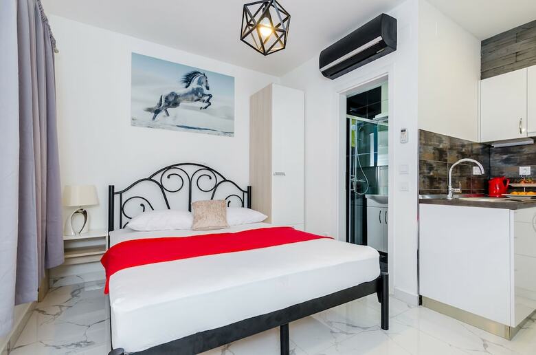 Mata Family Apartments