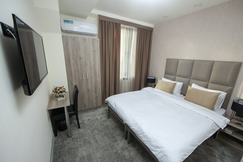 Unique Hotel