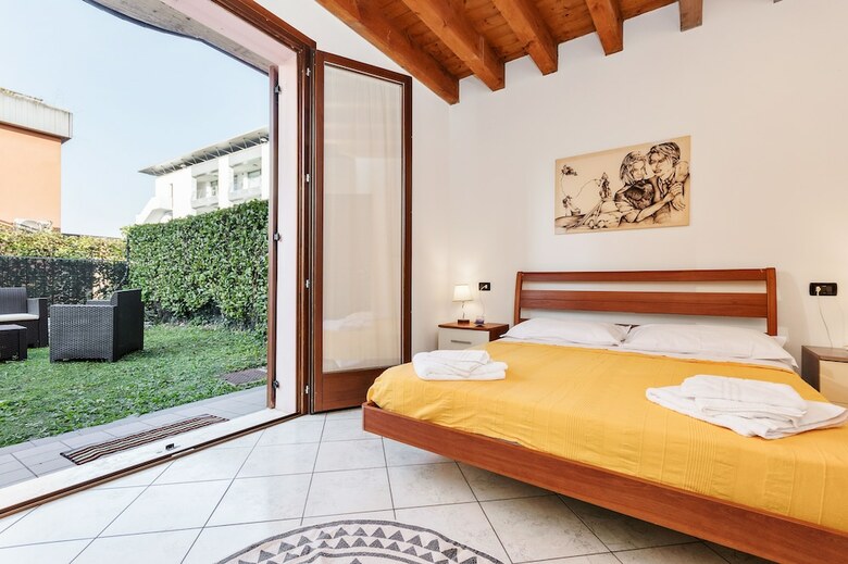 Apartamento Peschiera - Martiri Del Lavoro
