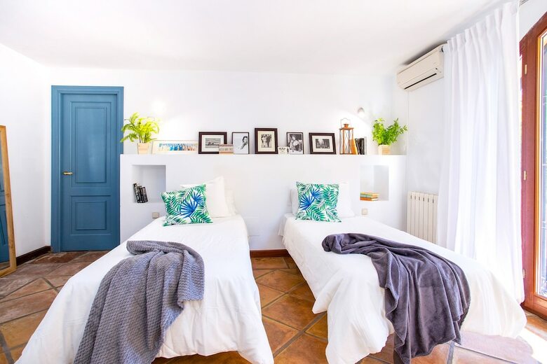 Oleholidays Villa Mediterranea Urb. Sierra Blanca