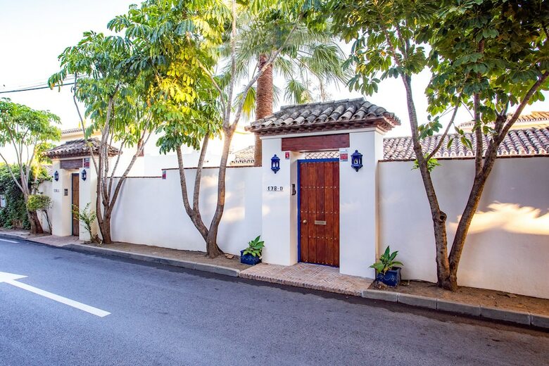 Oleholidays Villa Mediterranea Urb. Sierra Blanca
