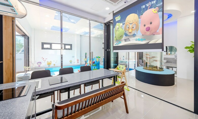 I Pluss Poolviller Pension