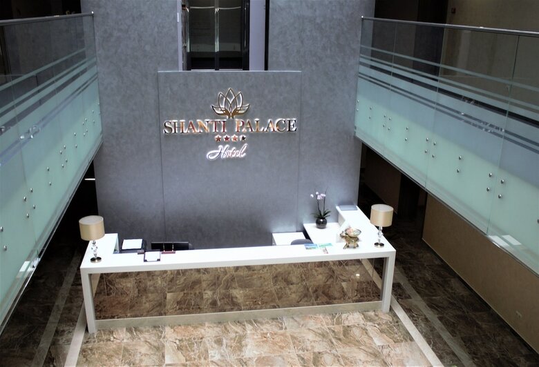 Shanti Palace Hotel