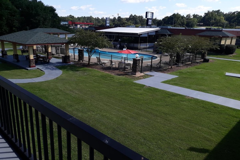 Oyo Hotel Phenix City Central
