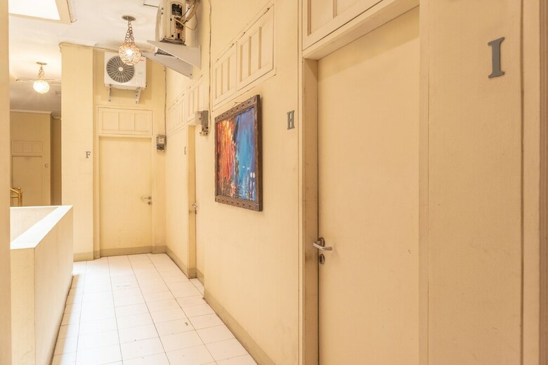 Hotel Oyo 1111 Passer Baroe Inn