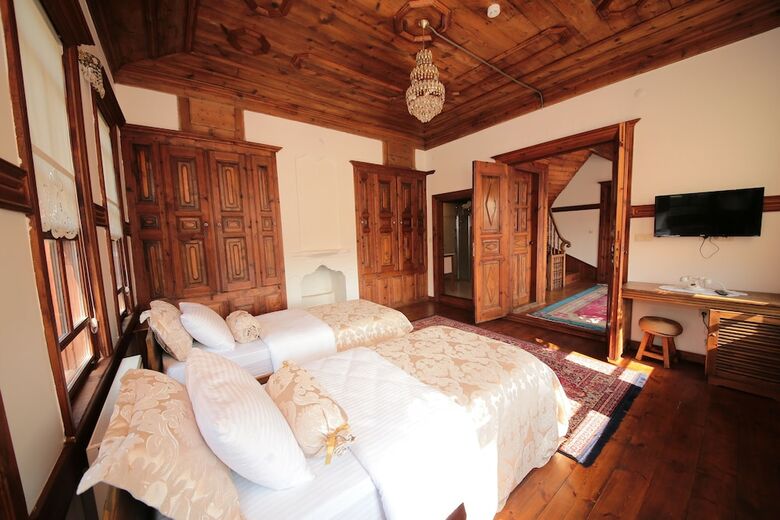 Bed & Breakfast Karauzumler Konagi