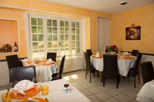 Hotel H�tel Restaurant Vuillot