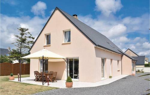 Holiday Home Rue Des Ajoncs