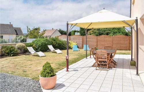Holiday Home Rue Des Ajoncs