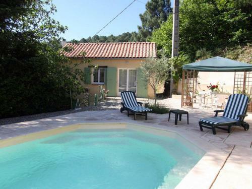 Holiday Home Tara Les Salles Du Gardon