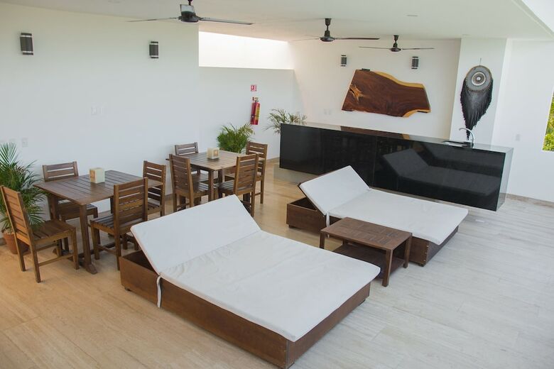 Aparthotel Amira Residence