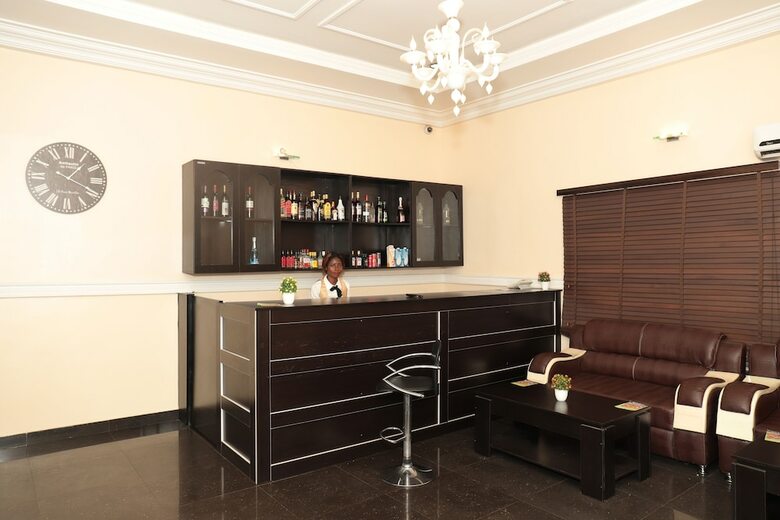 Bed & Breakfast Edmudian Court Luxury Apartments