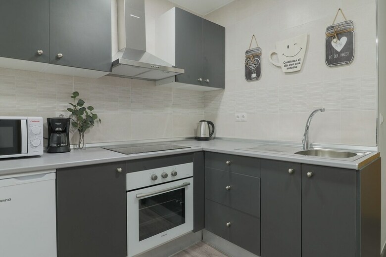 Friendly Apartment By The Beach Near Downtown
