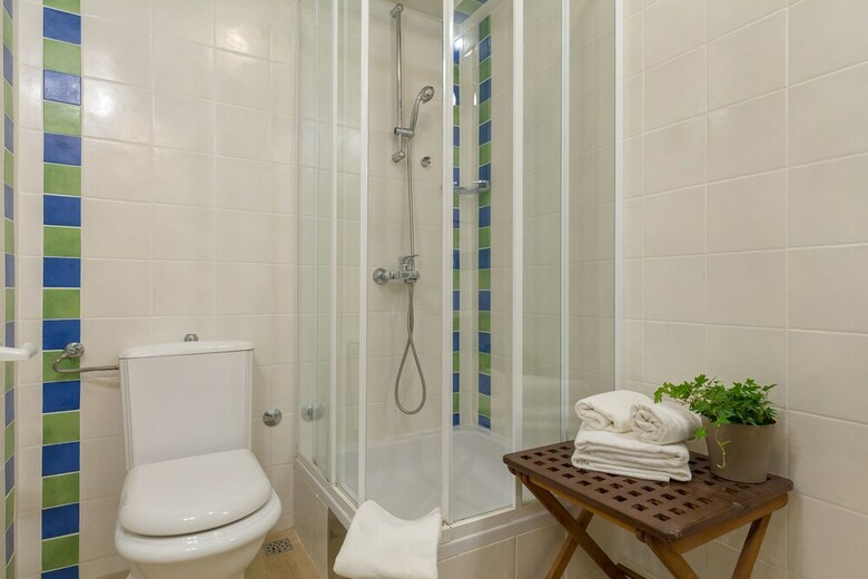 Hedera Estate, House Hedera IV