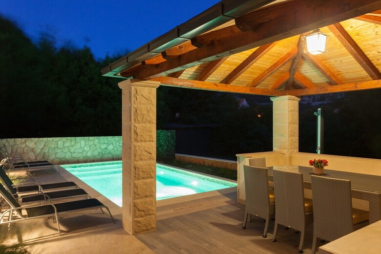 Hedera Estate, Villa Hedera X