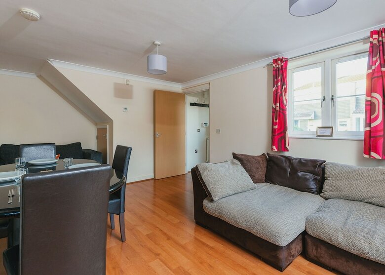 Business Park Apartments (Peymans)
