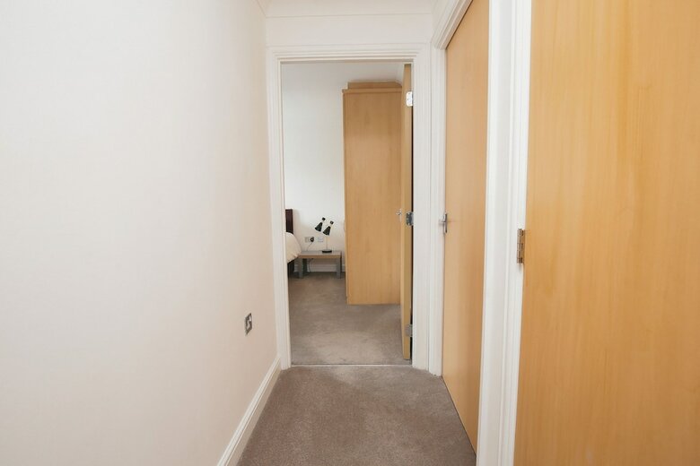 Business Park Apartments (Peymans)