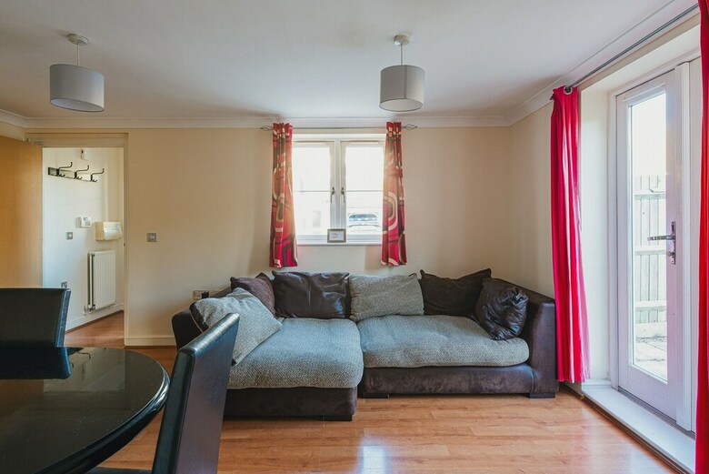 Business Park Apartments (Peymans)