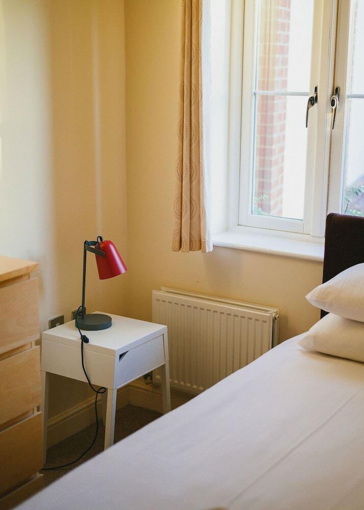 Business Park Apartments (Peymans)