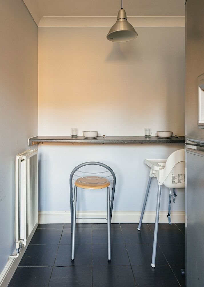 Business Park Apartments (Peymans)