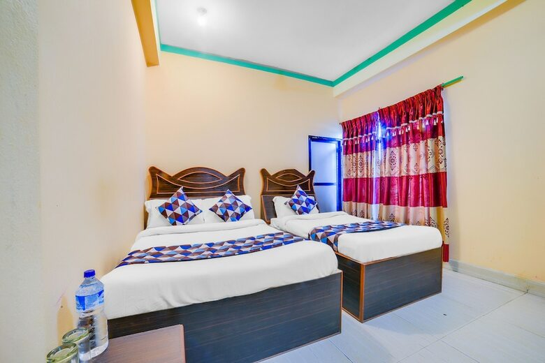 Spot On 480 Hotel Sish Mahal
