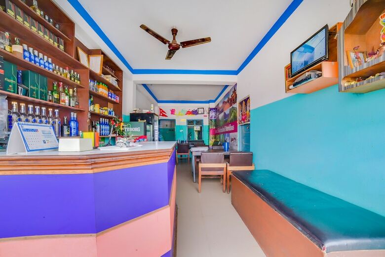 Spot On 480 Hotel Sish Mahal