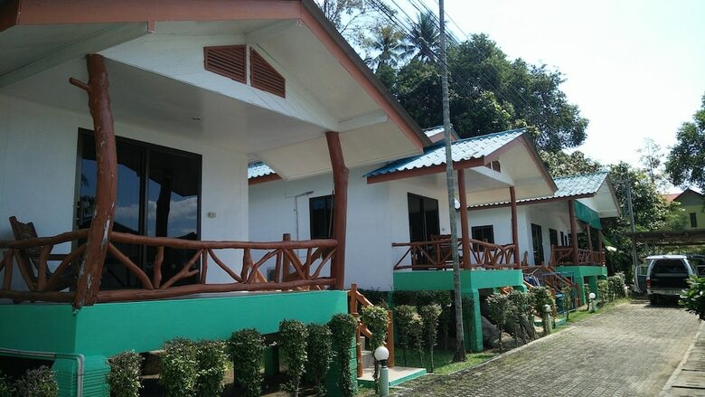 Hotel One More Night Beach