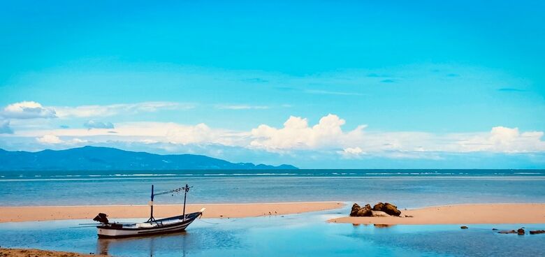 Hotel One More Night Beach