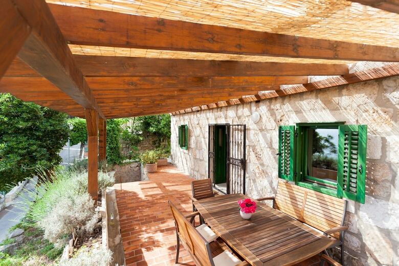 Hedera Estate, House Hedera II