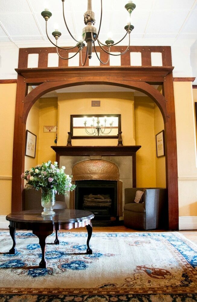Hotel Shady Pines Guest House