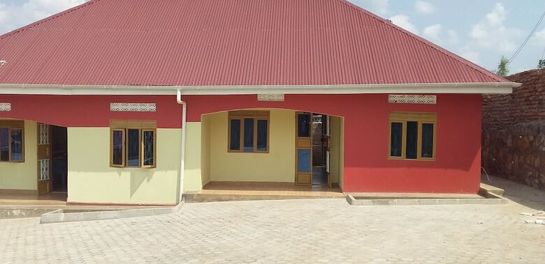 Hoima Breeze Hotel