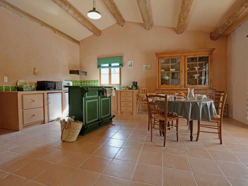Holiday Home Des Oliviers