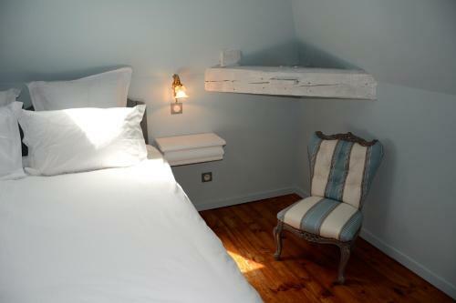 Bed & Breakfast Chambres D'h�tes Du Go�t Et Des Couleurs