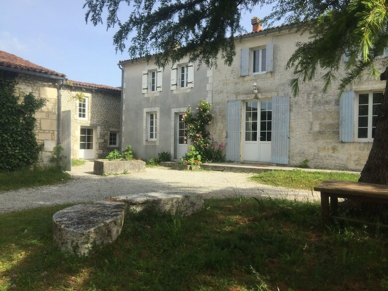 Hotel T�te � L'air
