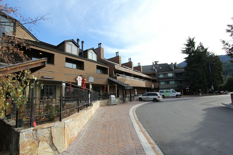 Rainbow Suites By Whistler Retreats
