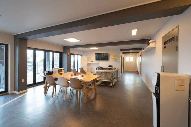 Hostal Sagye Travel Guesthouse - Hostel