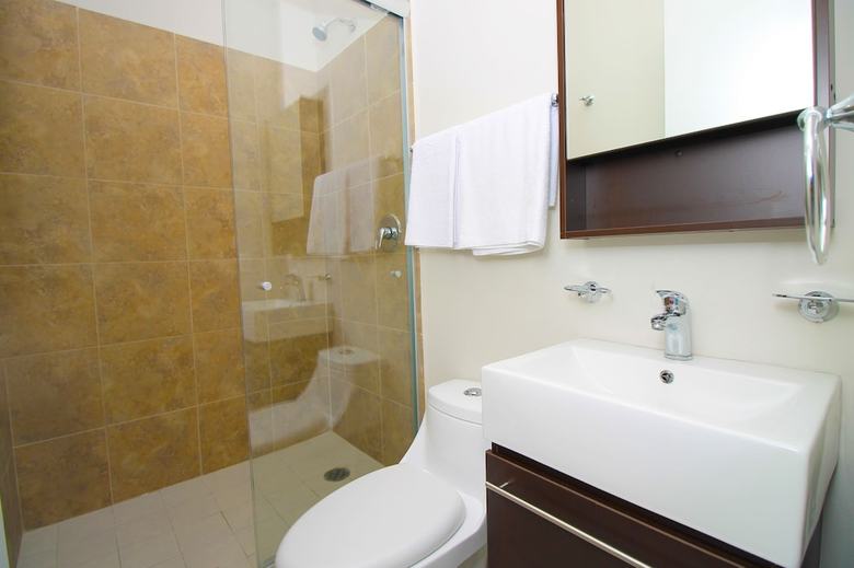Apartamentos Riviera Towers 2br & Pool