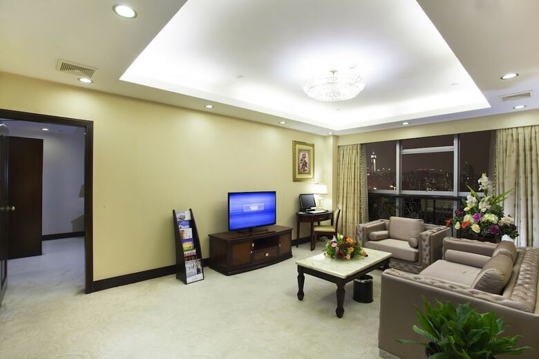 Guangzhou Easttune Hotel