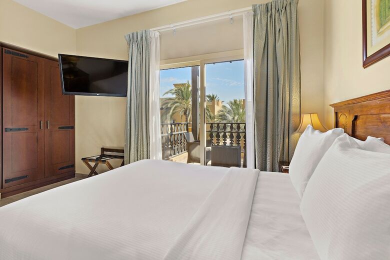 Apartamento Al Hamra Residence & Village