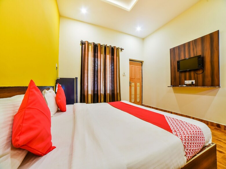 Hotel Oyo 37027 Bloo Resort