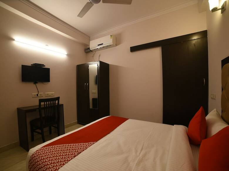 Hotel Oyo Flagship 38774 Cross Winds