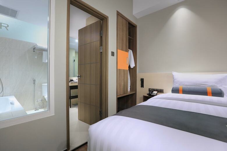 Hotel Harper Wahid Hasyim Medan By Aston