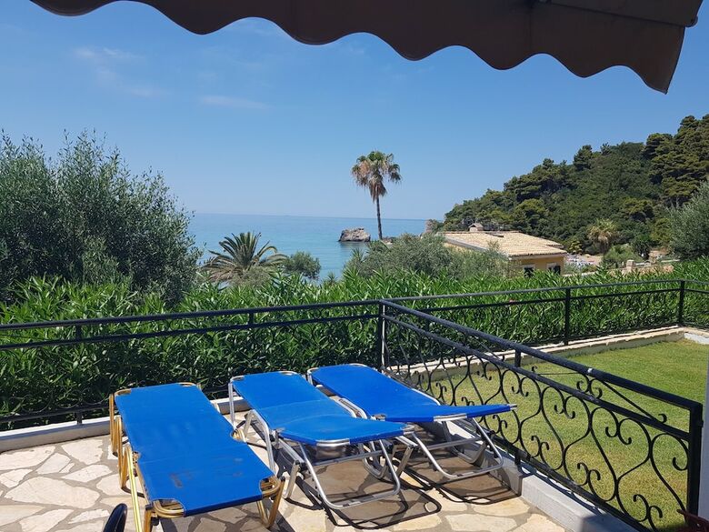 Menigos - Type Aa5g (Nr.45): Beach View 1 Bedroom Luxury Apartment
